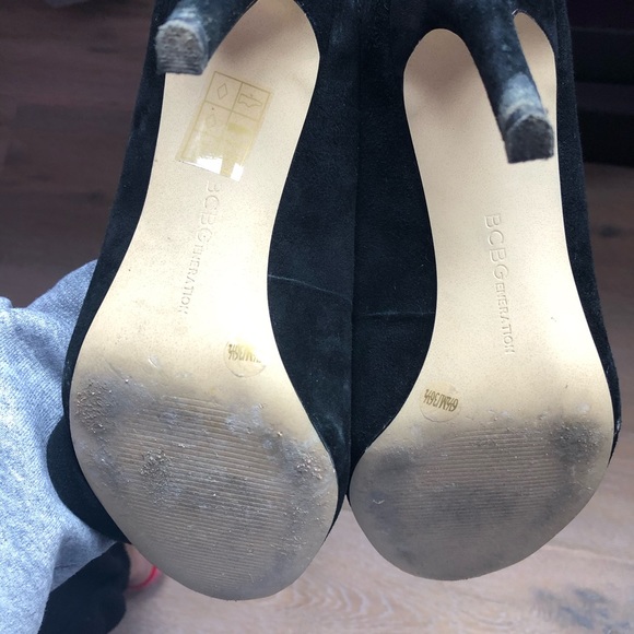 Black suede BCBG tie up heels - Picture 2 of 4